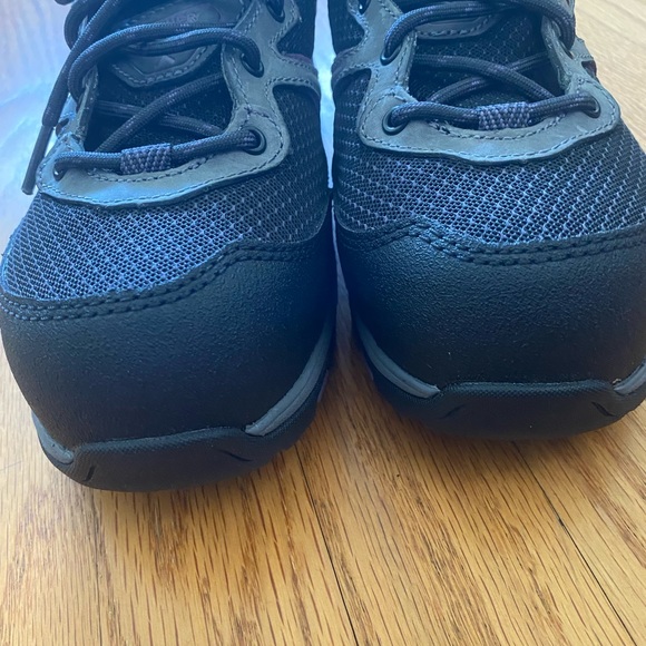 Danner 12212 Springfield Low Ankle Boot Women’s 7M Gray Purple Metal Free NIB - Picture 9 of 10